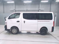 Nissan CARAVAN VAN лот № 30204 оценка 3.5  с аукциона в Японии 3