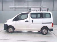 Nissan NV200 лот № 30203 оценка 4  с аукциона в Японии 3