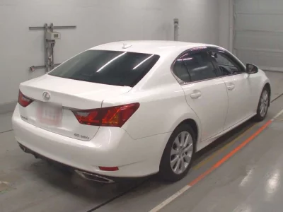 Lexus GS  с аукциона в Японии