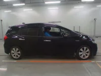 Honda JADE лот № 30278 оценка 3.5  с аукциона в Японии 2