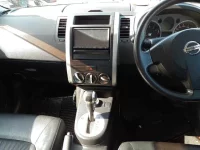 Nissan X-TRAIL лот № 30206 оценка 3.5  с аукциона в Японии 8