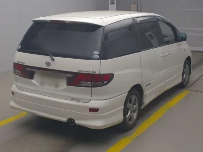 Toyota ESTIMA  с аукциона в Японии