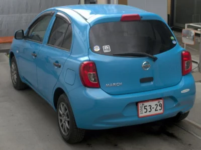 Nissan MARCH