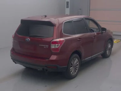 Subaru FORESTER  с аукциона в Японии
