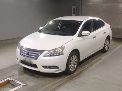Nissan SYLPHY  с аукциона в Японии