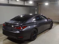 Lexus ES лот № 10002 оценка 3.5  с аукциона в Японии 1