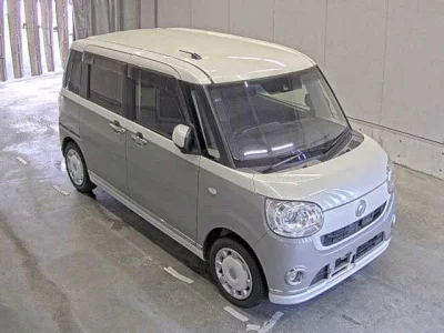 Daihatsu MOVE CANBUS  с аукциона в Японии