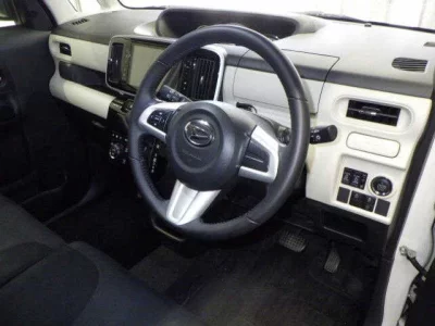 Daihatsu MOVE CANBUS  с аукциона в Японии