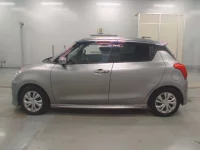Suzuki SWIFT лот № 30299 оценка 3  с аукциона в Японии 3
