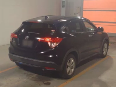 Honda VEZEL  с аукциона в Японии