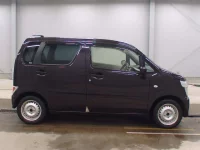 Suzuki WAGON R лот № 3262 оценка 3.5  с аукциона в Японии 2
