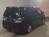 Toyota VELLFIRE лот № 30024 оценка 3.5  с аукциона в Японии 1