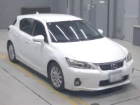 Lexus CT лот № 30230 оценка 3.5  с аукциона в Японии 4