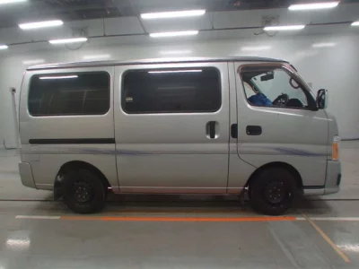 Nissan CARAVAN VAN  с аукциона в Японии
