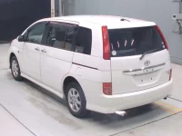 Toyota ISIS лот № 30234 оценка 3.5  с аукциона в Японии 5