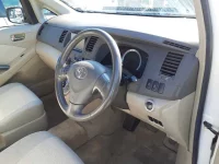 Toyota ISIS лот № 30234 оценка 3.5  с аукциона в Японии 6