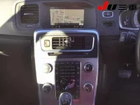 Volvo V60 лот № 2048 оценка 4  с аукциона в Японии 10