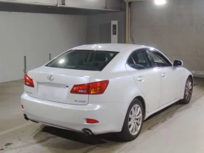 Lexus IS  с аукциона в Японии