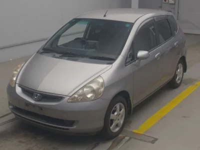 Honda FIT  с аукциона в Японии