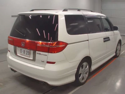 Honda ELYSION  с аукциона в Японии