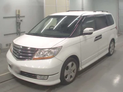Honda ELYSION  с аукциона в Японии