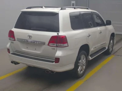 Toyota LAND CRUISER  с аукциона в Японии