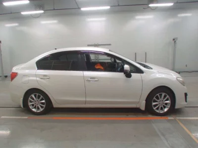 Subaru IMPREZA G4  с аукциона в Японии