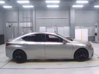 Lexus ES лот № 30246 оценка 5  с аукциона в Японии 2
