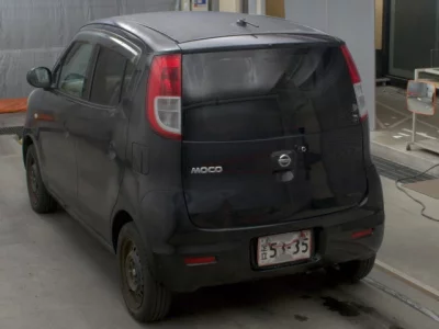 Nissan MOCO  с аукциона в Японии