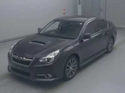 Subaru LEGACY B4  с аукциона в Японии