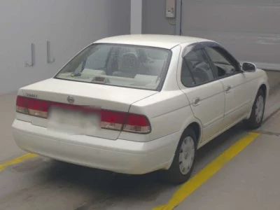 Nissan SUNNY