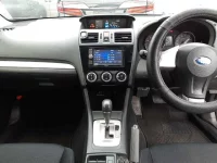 Subaru IMPREZA лот № 30329 оценка 4.5  с аукциона в Японии 8