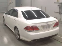 Toyota CROWN лот № 30330 оценка 3.5  с аукциона в Японии 5