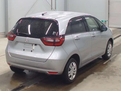 Honda FIT  с аукциона в Японии