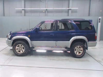 Toyota HILUX SURF  с аукциона в Японии