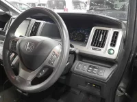 Honda STEP WAGON лот № 30337 оценка 3.5  с аукциона в Японии 6