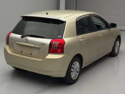 Toyota COROLLA RUNX  с аукциона в Японии