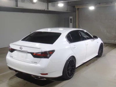 Lexus GS  с аукциона в Японии