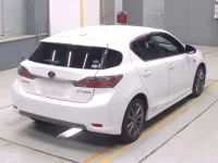 Lexus CT лот № 30270 оценка 4.5  с аукциона в Японии 1