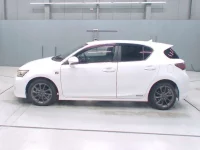 Lexus CT лот № 30270 оценка 4.5  с аукциона в Японии 3