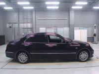 Toyota CROWN лот № 30272 оценка 3  с аукциона в Японии 2