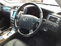 Toyota CROWN лот № 30272 оценка 3  с аукциона в Японии 6