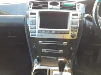 Toyota CROWN лот № 30272 оценка 3  с аукциона в Японии 8