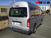 Toyota HIACE VAN лот № 2071 оценка 3.5  с аукциона в Японии 5