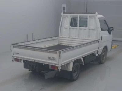 Mitsubishi DELICA TRUCK