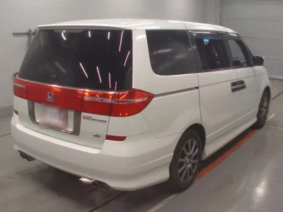 Honda ELYSION  с аукциона в Японии