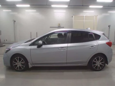 Subaru IMPREZA  с аукциона в Японии