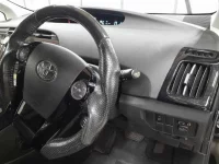 Toyota PRIUS лот № 30355 оценка 4  с аукциона в Японии 6