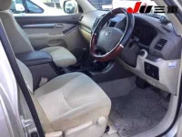 Toyota LAND CRUISER PRADO лот № 2075 оценка 3  с аукциона в Японии 3