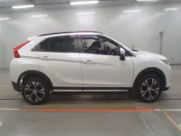 Mitsubishi ECLIPSE CROSS лот № 30364 оценка 4.5  с аукциона в Японии 2